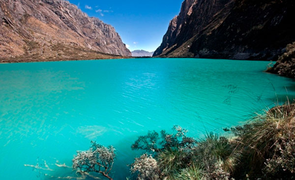 Santa Cruz - Paron Lake & Llanganuco